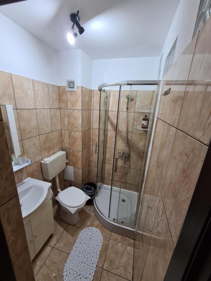 Garsoniera Privata Bed & Breakfast Bucureşti Eksteriør bilde