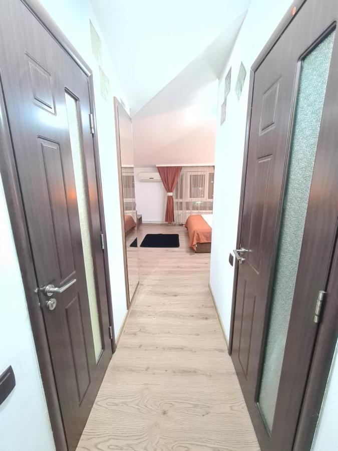 Garsoniera Privata Bed & Breakfast Bucureşti Eksteriør bilde