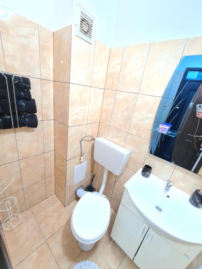 Garsoniera Privata Bed & Breakfast Bucureşti Eksteriør bilde