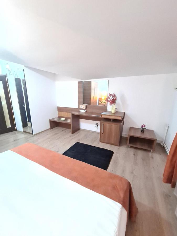 Garsoniera Privata Bed & Breakfast Bucureşti Eksteriør bilde